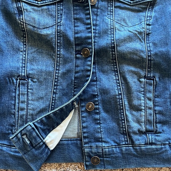 VINTAGE AMERICA denim jacket - Picture 2 of 3